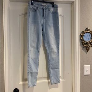 JustFab Stretch Skinny Jeans